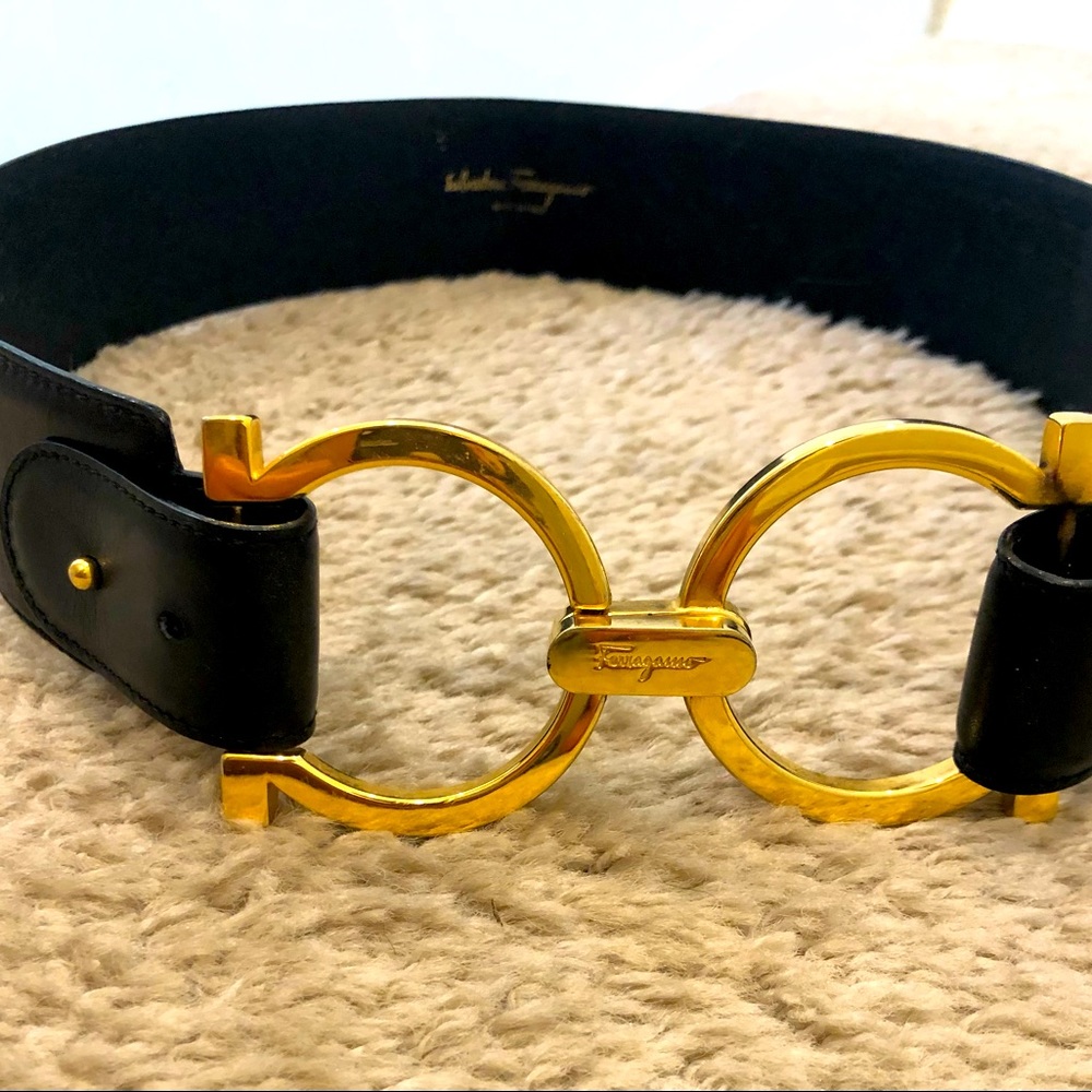 Salvatore Ferragamo buckle belt.